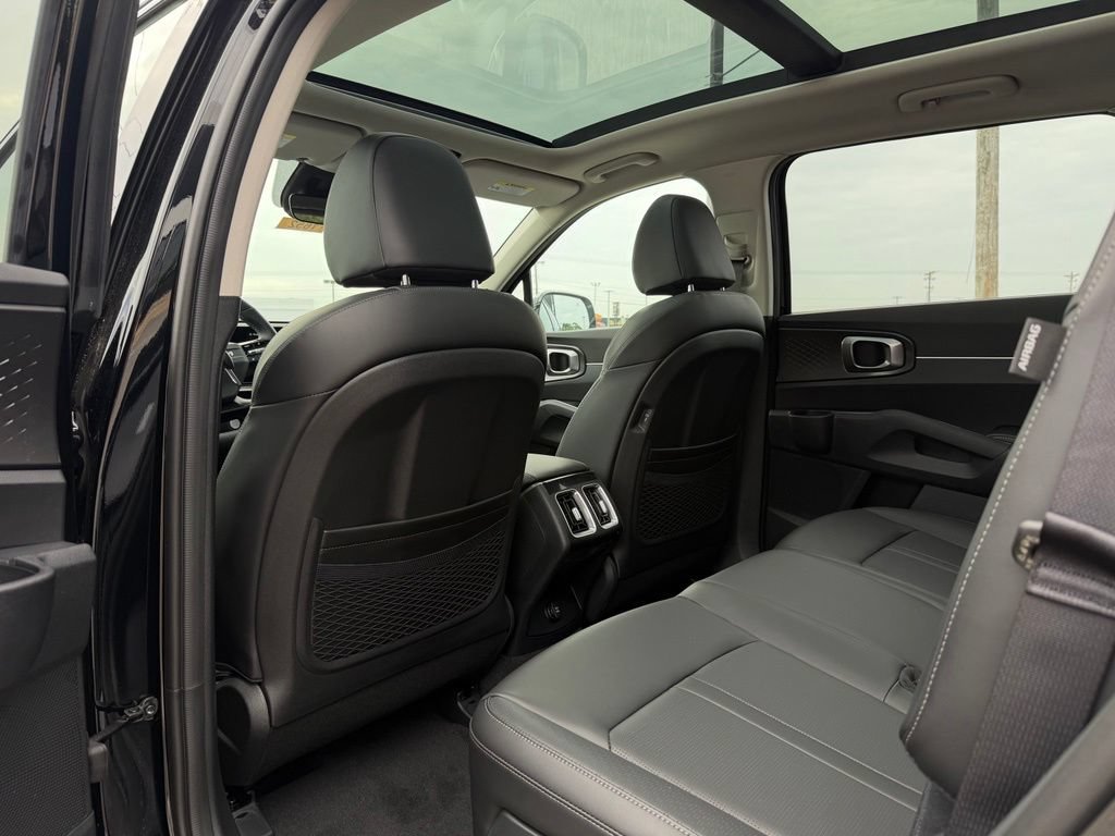 New 2026 Kia Sorento S AWD/4WD image 25