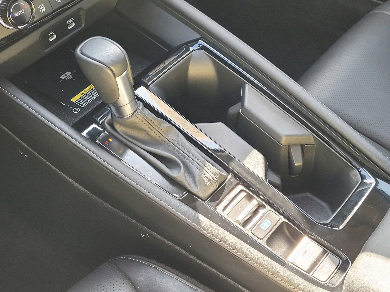 Certified 2025 Honda Accord Touring image 27