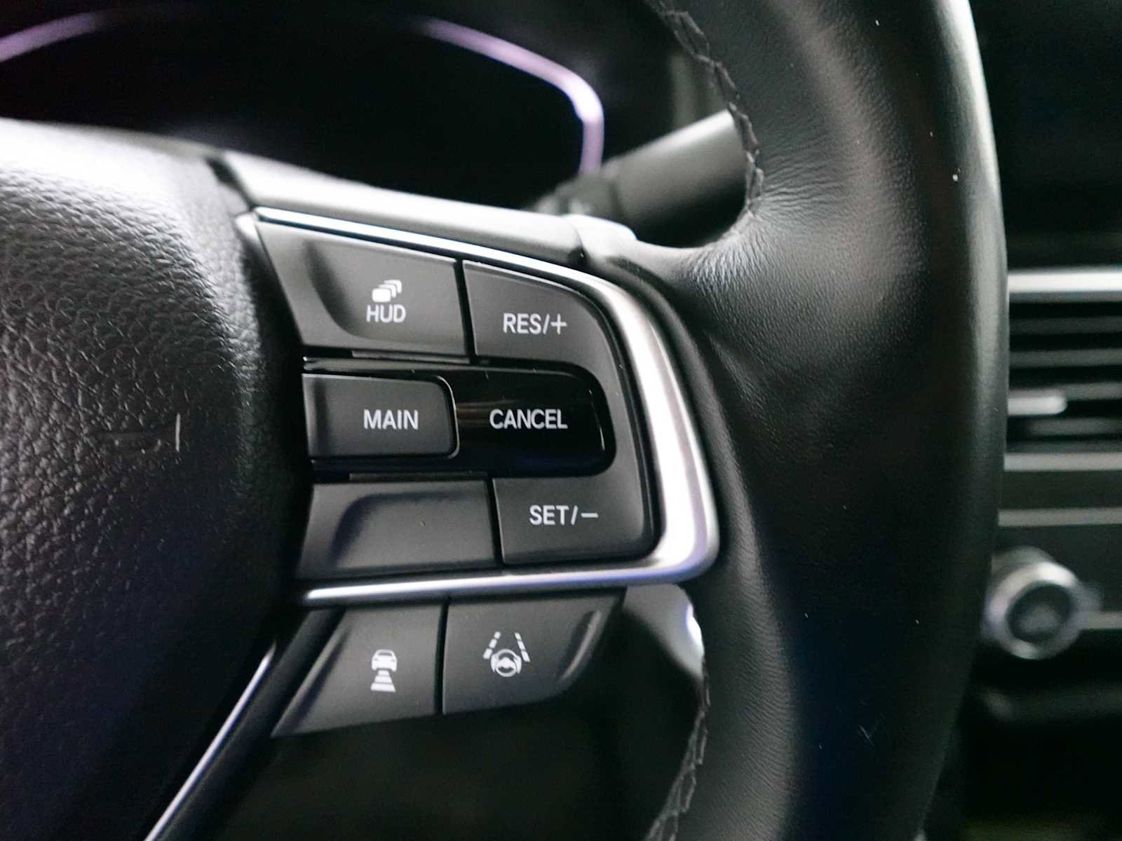 Certified 2019 Honda Accord Touring image 18