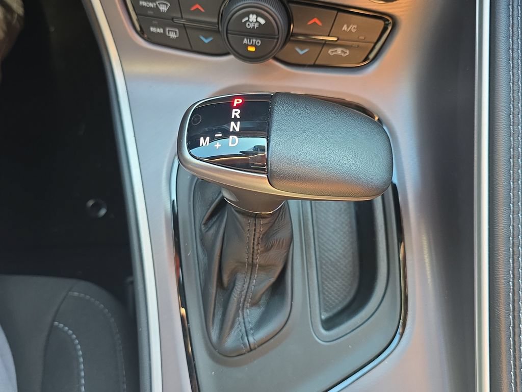 Used 2022 Dodge Challenger R/T Scat Pack RWD image 33