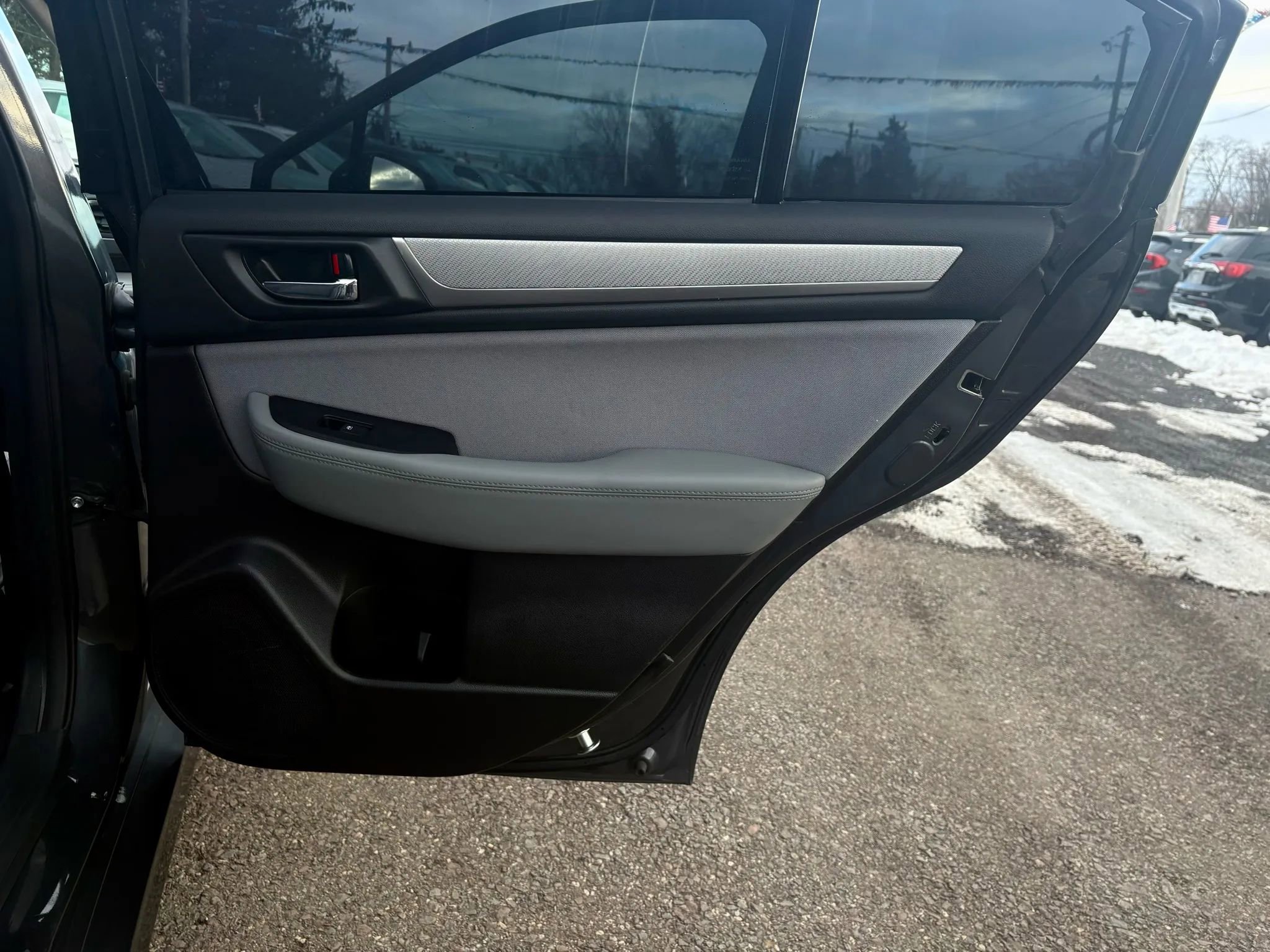Used 2018 Subaru Legacy 2.5i Premium AWD/4WD image 13