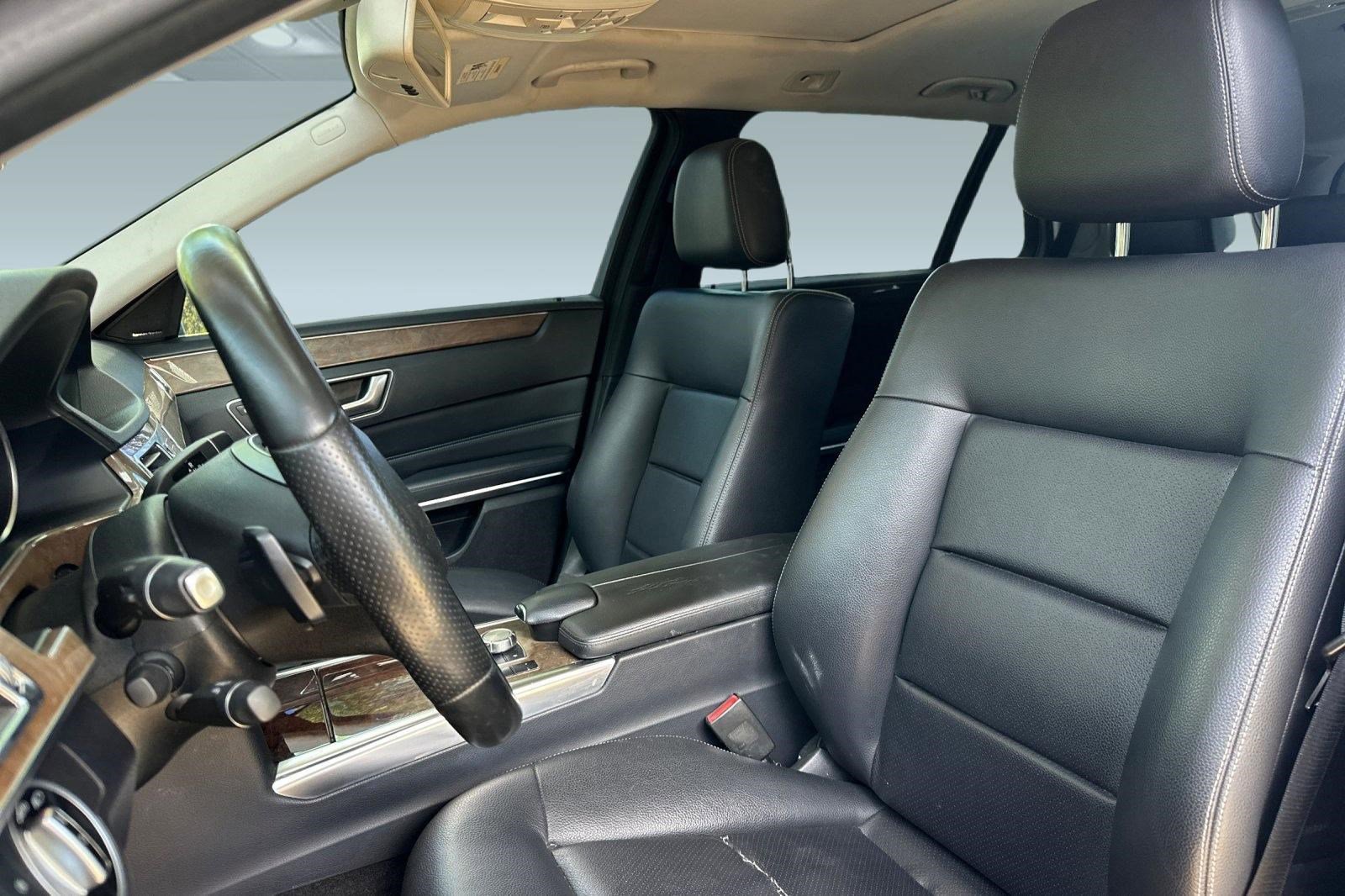 Used 2014 Mercedes-Benz E 350 4MATIC Wagon image 22