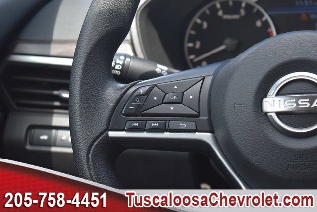 Used 2024 Nissan Altima 2.5 SV FWD image 26