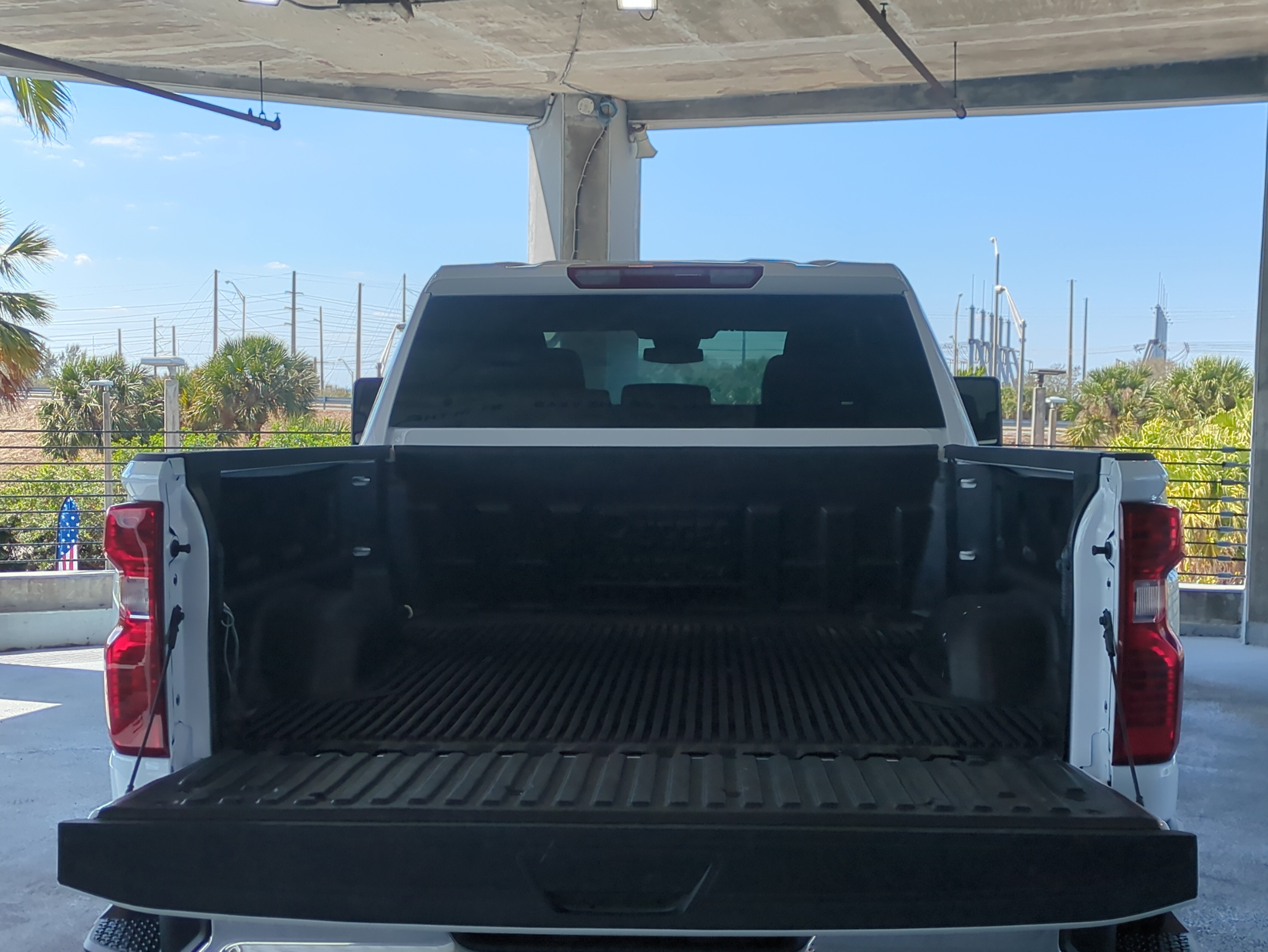 Used 2025 Chevrolet Silverado 2500 LT w/ Convenience Package image 13