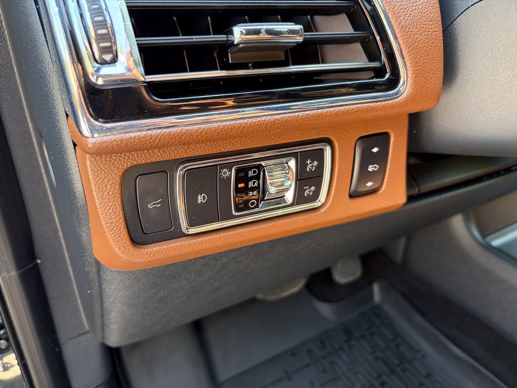 Certified 2022 Lincoln Navigator L Reserve AWD/4WD image 14