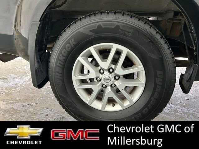 Used 2016 Nissan Frontier SV w/ SV Value Truck Package image 12