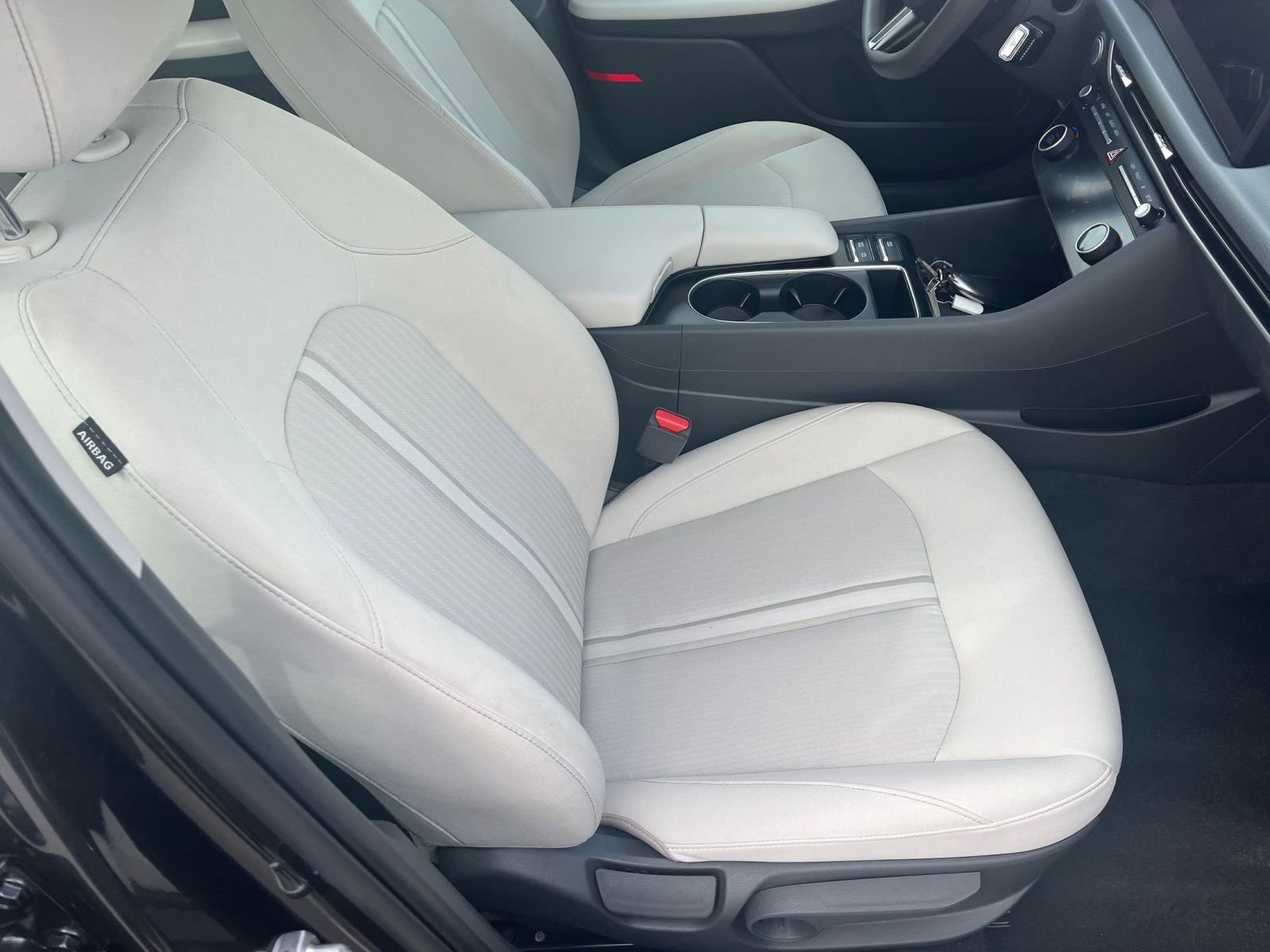 Used 2025 Hyundai Sonata SEL FWD image 37