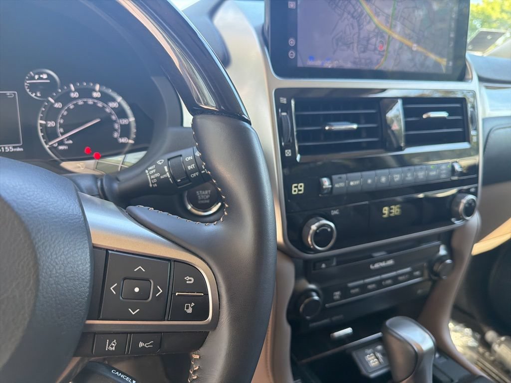 Certified 2023 Lexus GX 460 Premium w/ Premium Package AWD/4WD image 28