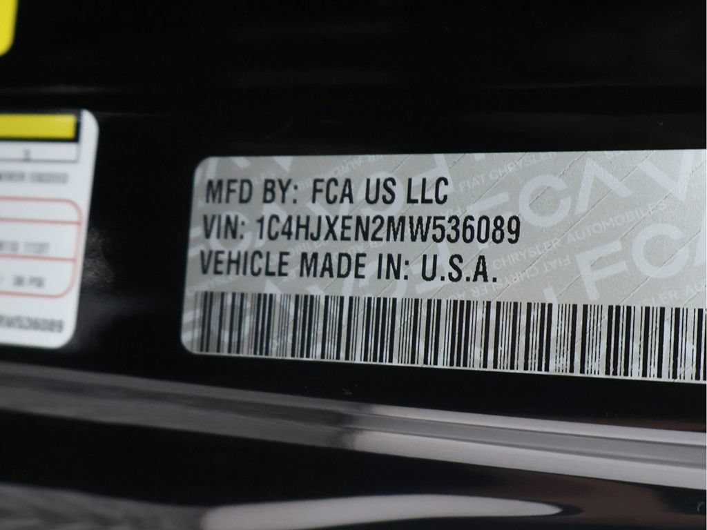 Used 2021 Jeep Wrangler Unlimited Sahara AWD/4WD image 16