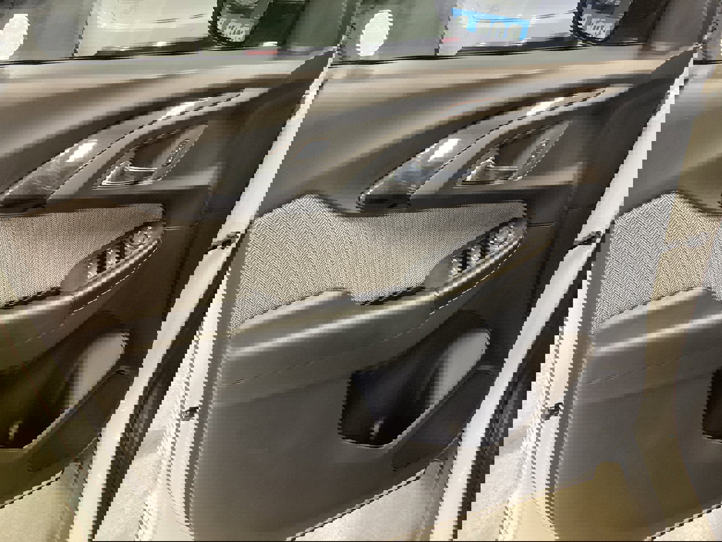 Used 2023 Chevrolet TrailBlazer LT image 11