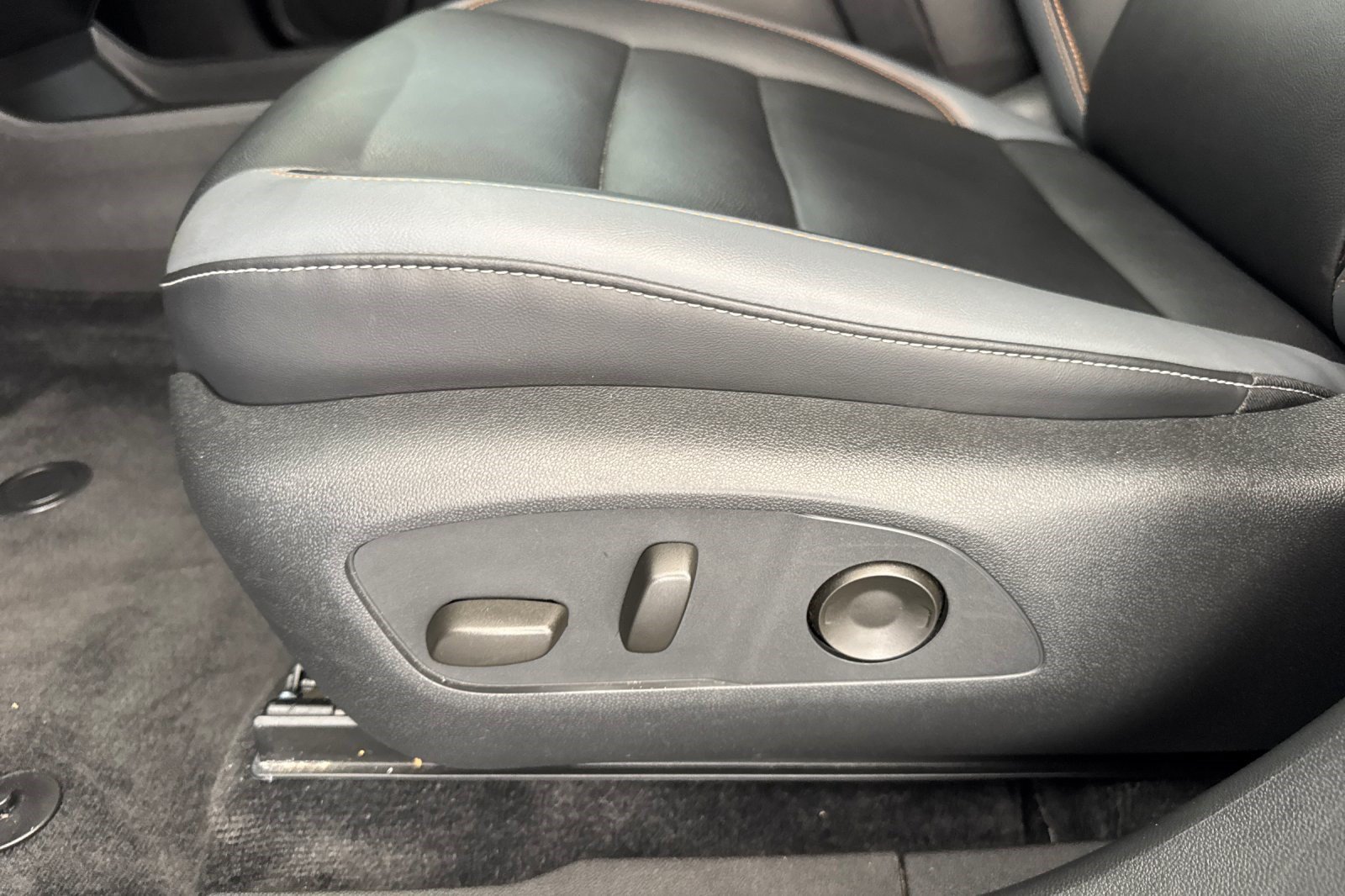 Certified 2024 Honda Prologue Touring image 14