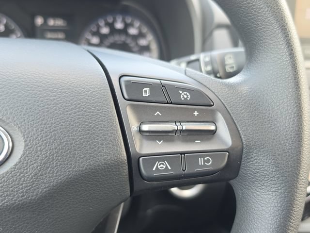 Used 2022 Hyundai Kona SEL FWD image 19