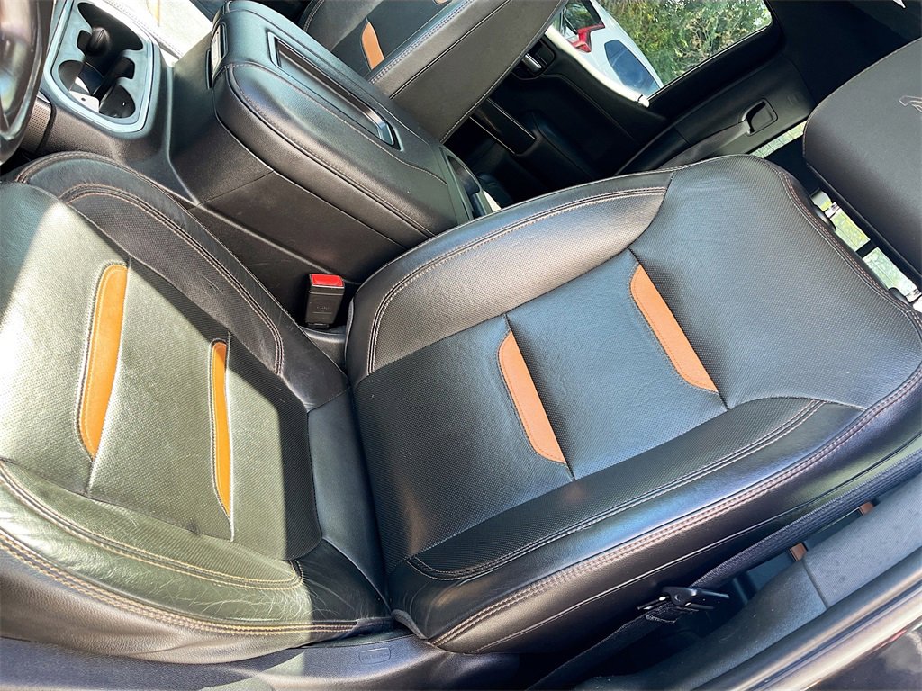 Used 2020 GMC Sierra 1500 AT4 image 20