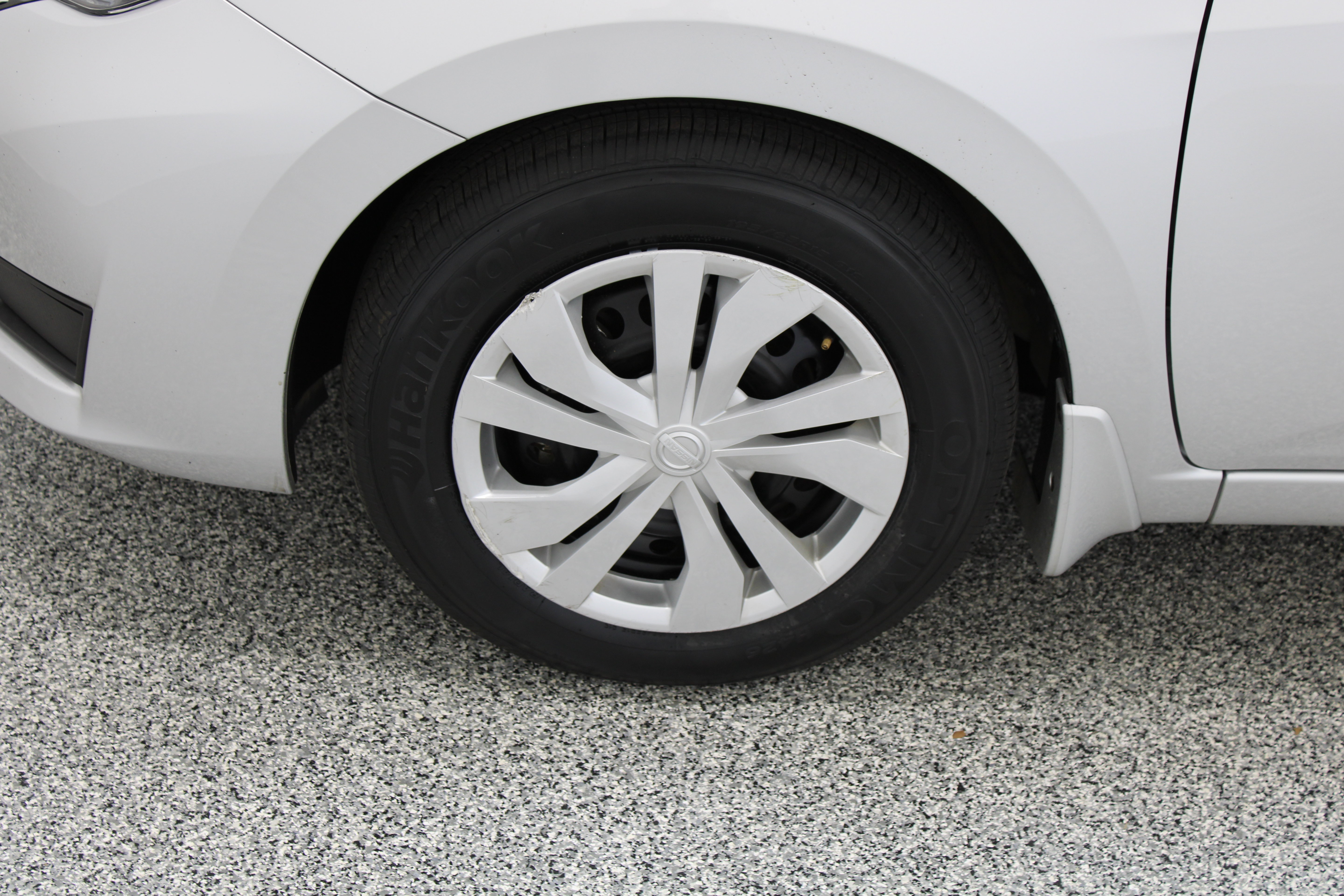 Used 2025 Nissan Versa S w/ Trunk Package FWD image 11