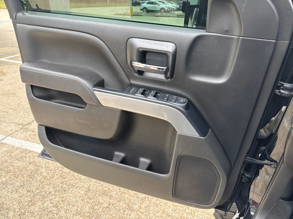 Used 2017 Chevrolet Silverado 1500 LT w/ All Star Edition AWD/4WD image 30