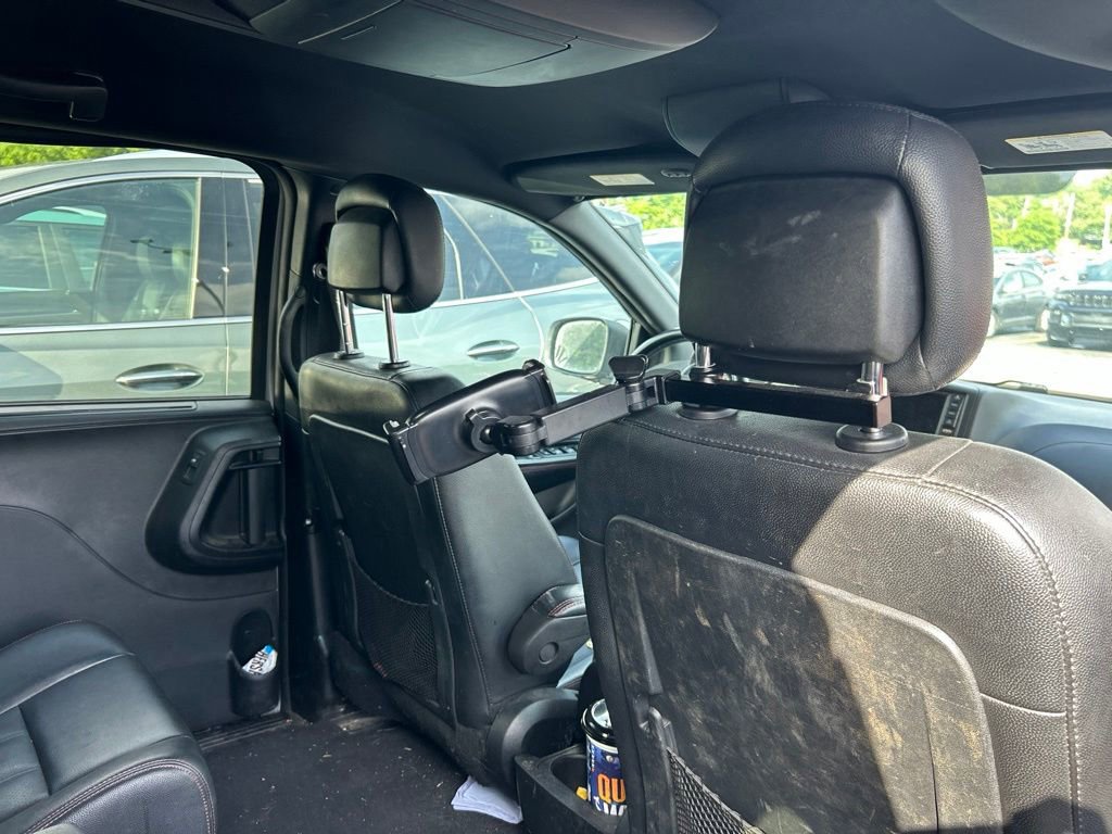 Used 2020 Dodge Grand Caravan GT FWD image 13