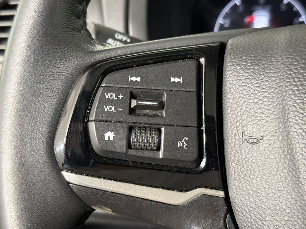Used 2025 Honda Odyssey EX-L image 24