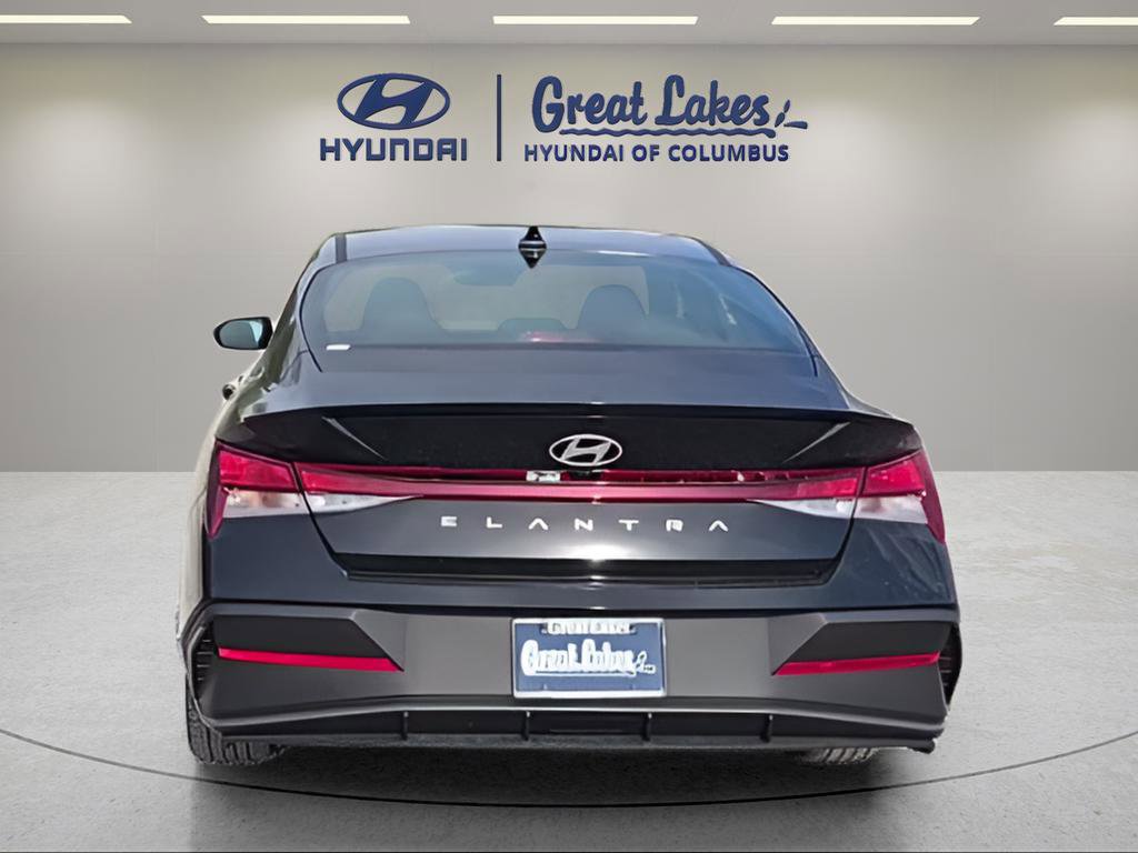 New 2026 Hyundai Elantra Sport FWD image 4