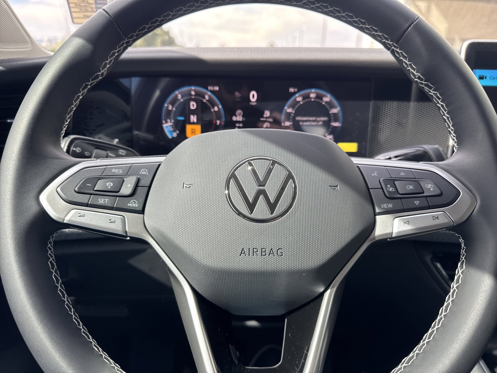 New 2026 Volkswagen Tiguan S image 27