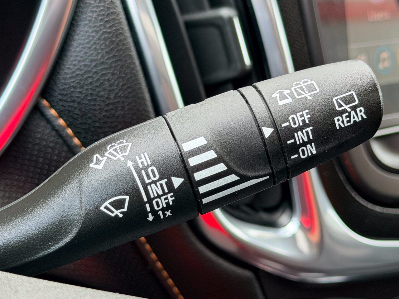 Used 2019 Chevrolet Equinox Premier AWD/4WD image 35