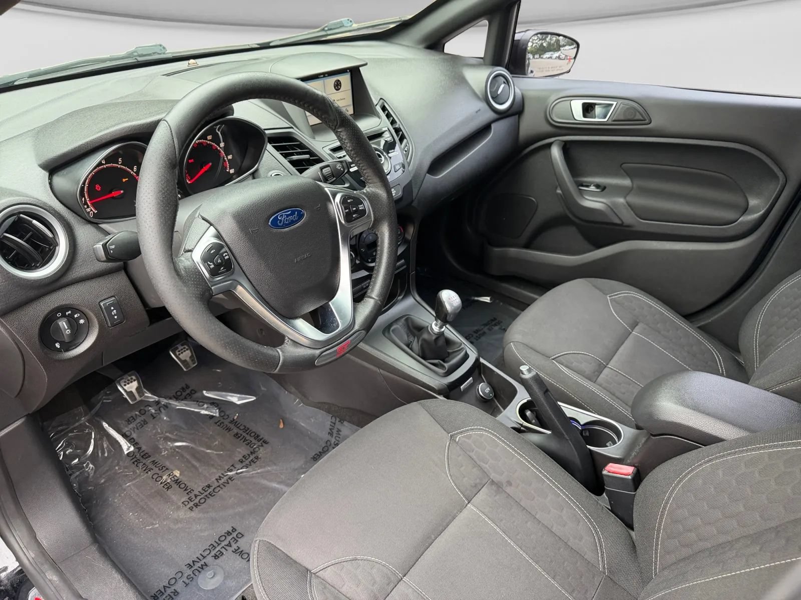 Used 2016 Ford Fiesta ST FWD image 16
