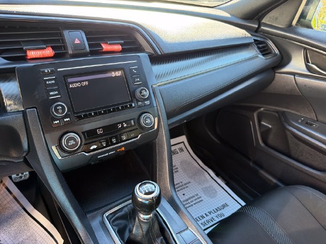 Used 2018 Honda Civic Sport image 19