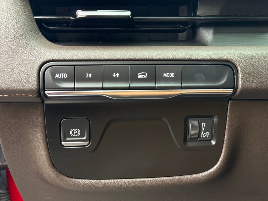 Used 2021 Cadillac Escalade Premium Luxury image 31