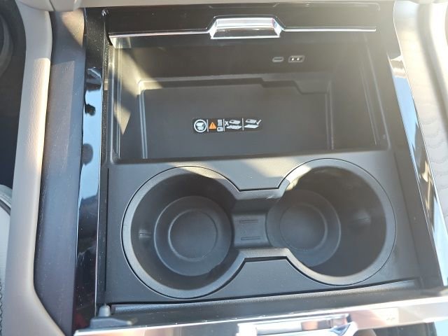 New 2026 GMC Yukon XL Denali w/ Sun & Power Step Package image 31