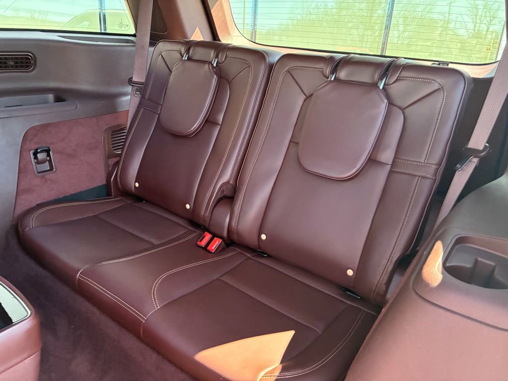 Used 2023 Lincoln Aviator Black Label w/ Dynamic Handling Package image 22