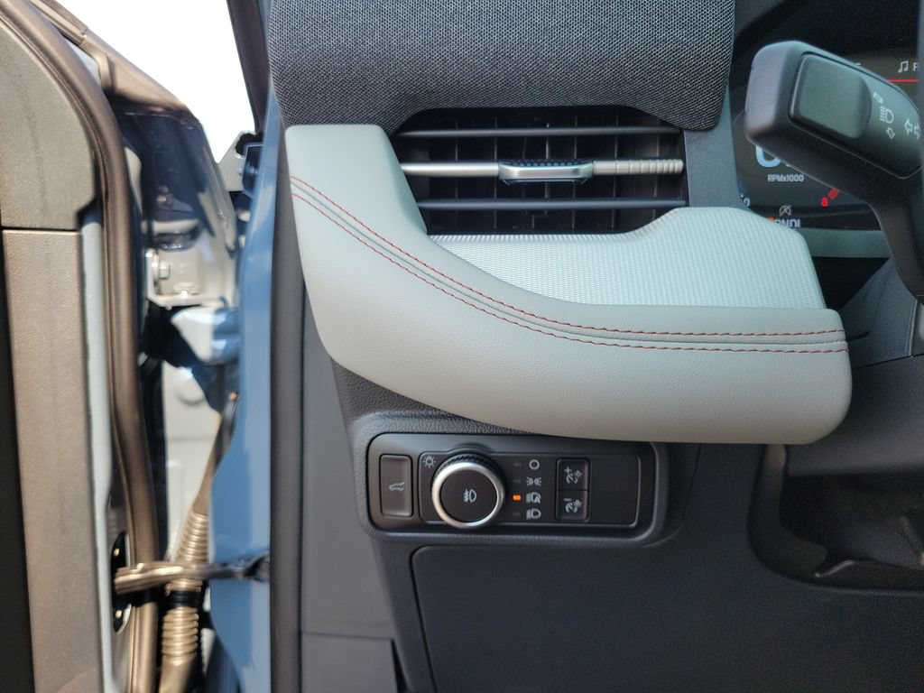 New 2026 Ford Explorer Active w/ Active Comfort Package AWD/4WD image 22