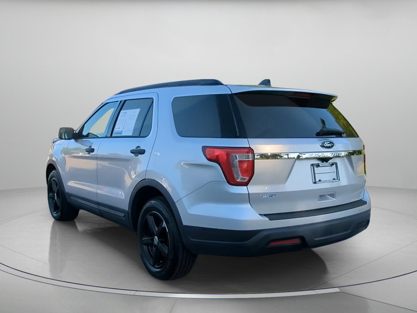 Used 2018 Ford Explorer FWD image 21