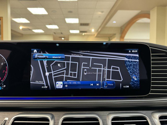 Certified 2025 Mercedes-Benz GLS 450 4MATIC image 12