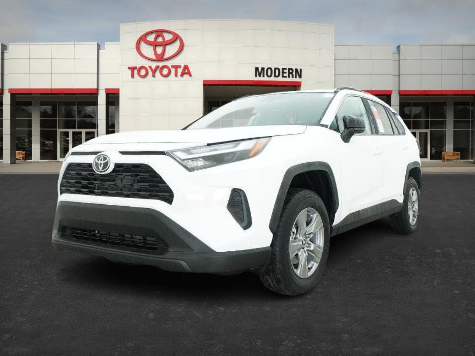 New 2025 Toyota RAV4 LE image 4