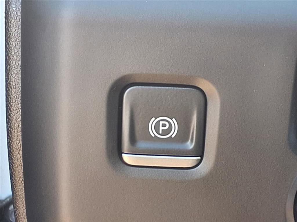 Certified 2025 GMC Sierra 2500 AT4X AWD/4WD image 6