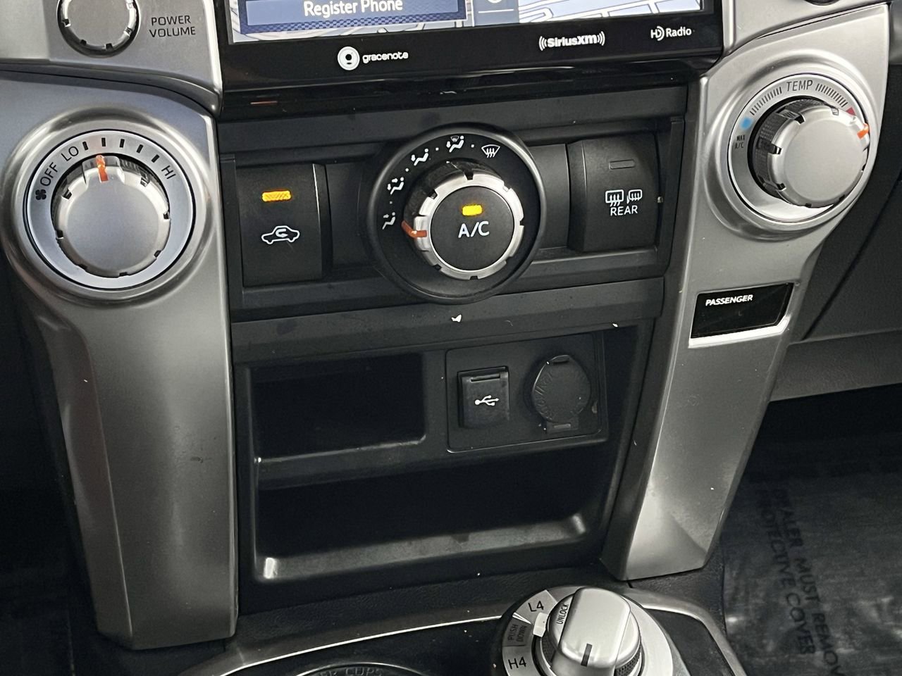 Used 2021 Toyota 4Runner SR5 Premium w/ Moonroof Package AWD/4WD image 17