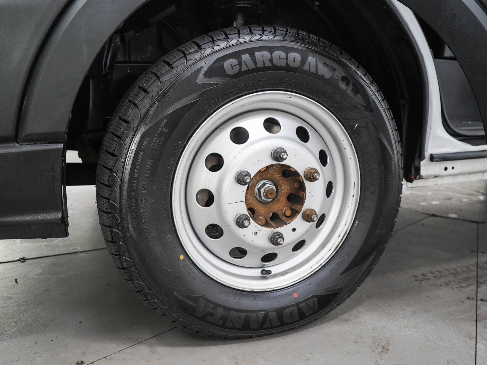 Used 2023 Ford Transit 250 Low Roof AWD w/ Exterior Upgrade Package image 24