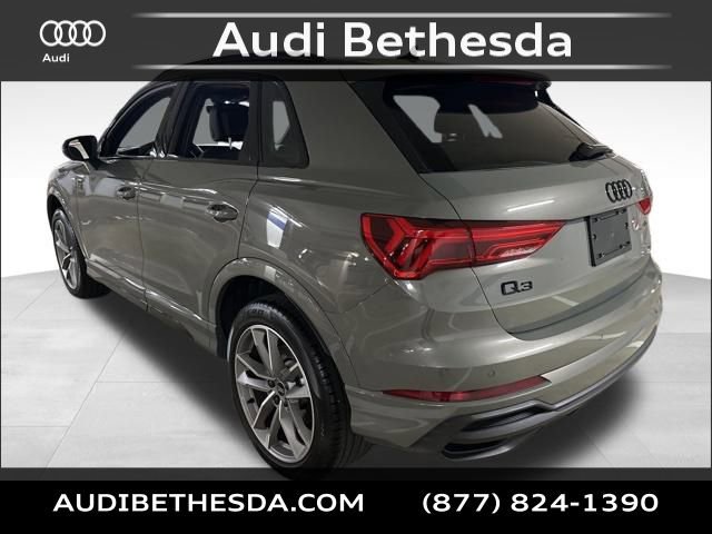 Certified 2025 Audi Q3 2.0T Premium w/ Convenience Package image 5