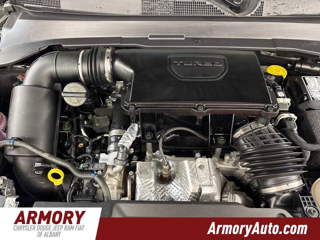 Used 2025 Jeep Compass Limited image 39