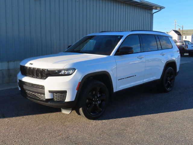Used 2023 Jeep Grand Cherokee L Laredo AWD/4WD image 5