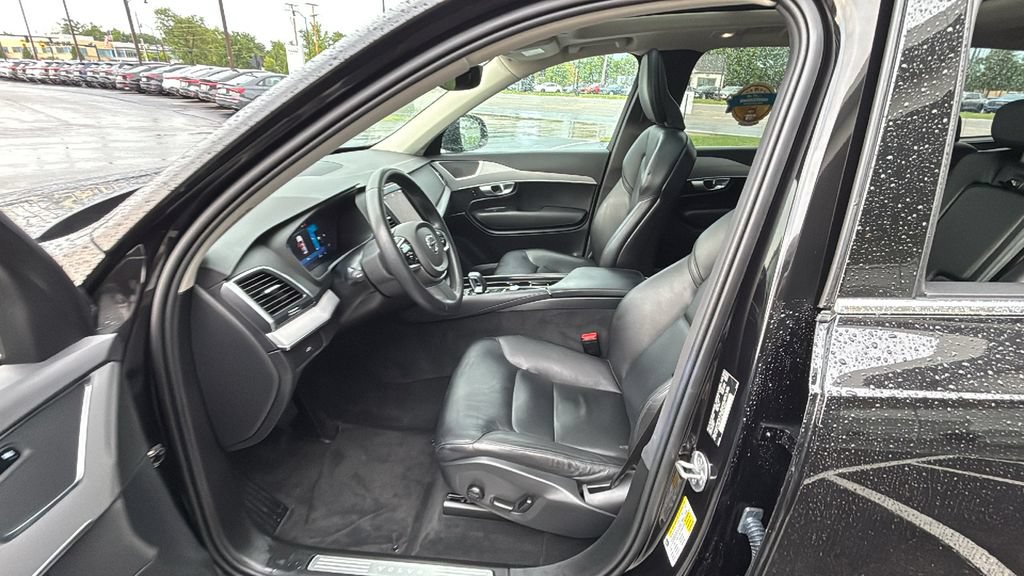 Certified 2024 Volvo XC90 B5 Core w/ Climate Package AWD/4WD image 25