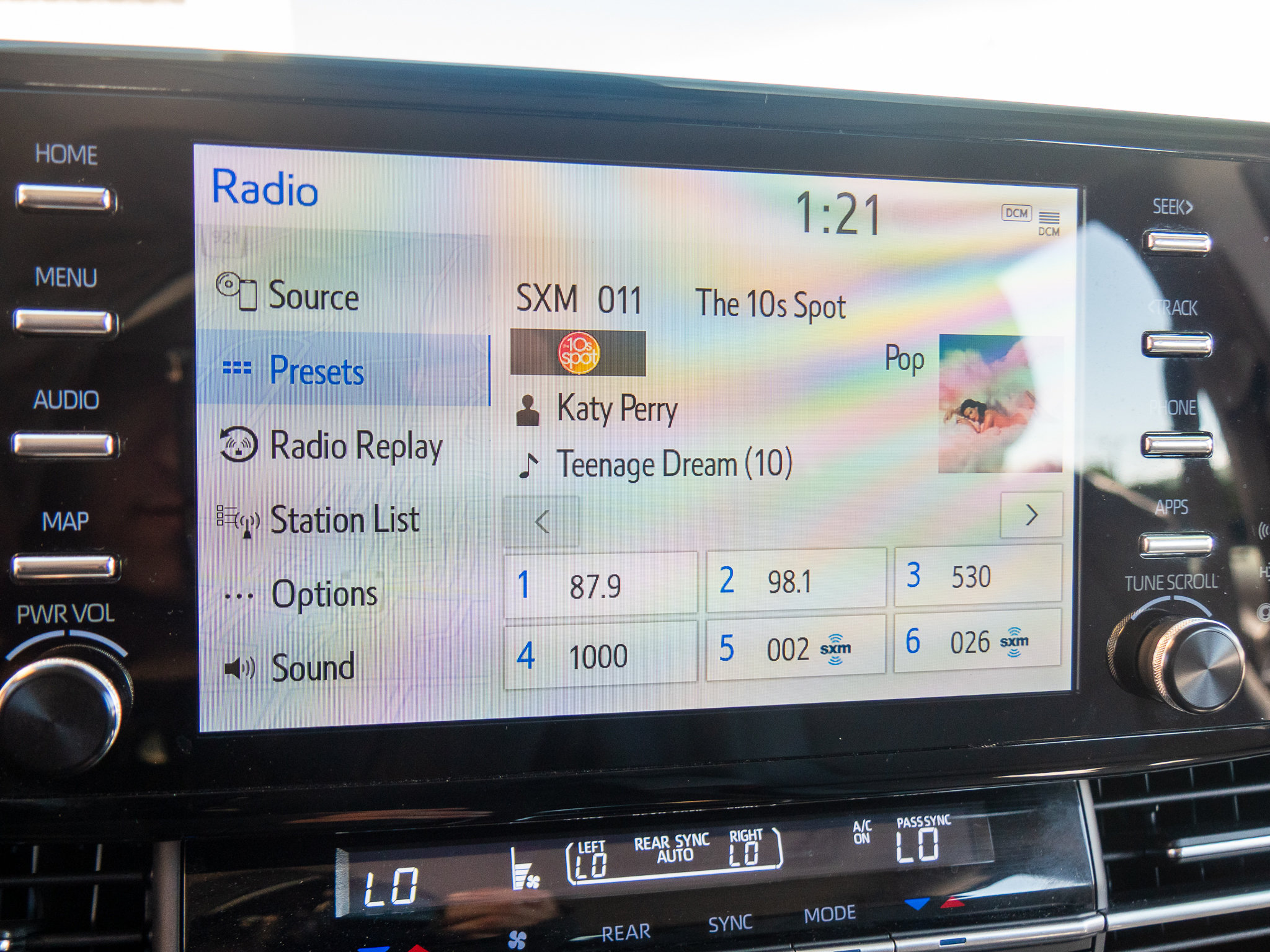 Used 2022 Toyota Sienna Limited AWD/4WD image 30