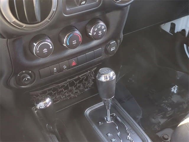 Used 2018 Jeep Wrangler Unlimited Sport S image 13