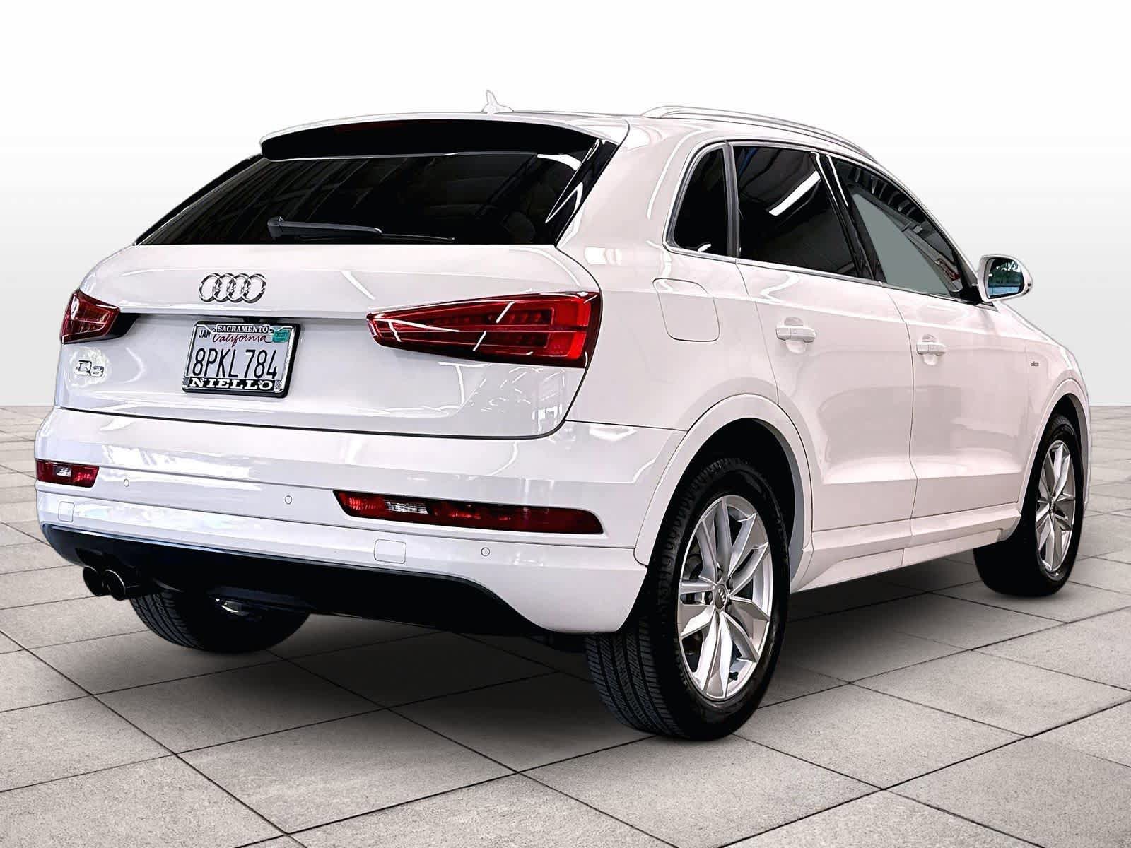 Used 2018 Audi Q3 2.0T Premium Plus w/ Premium Plus Package FWD image 9