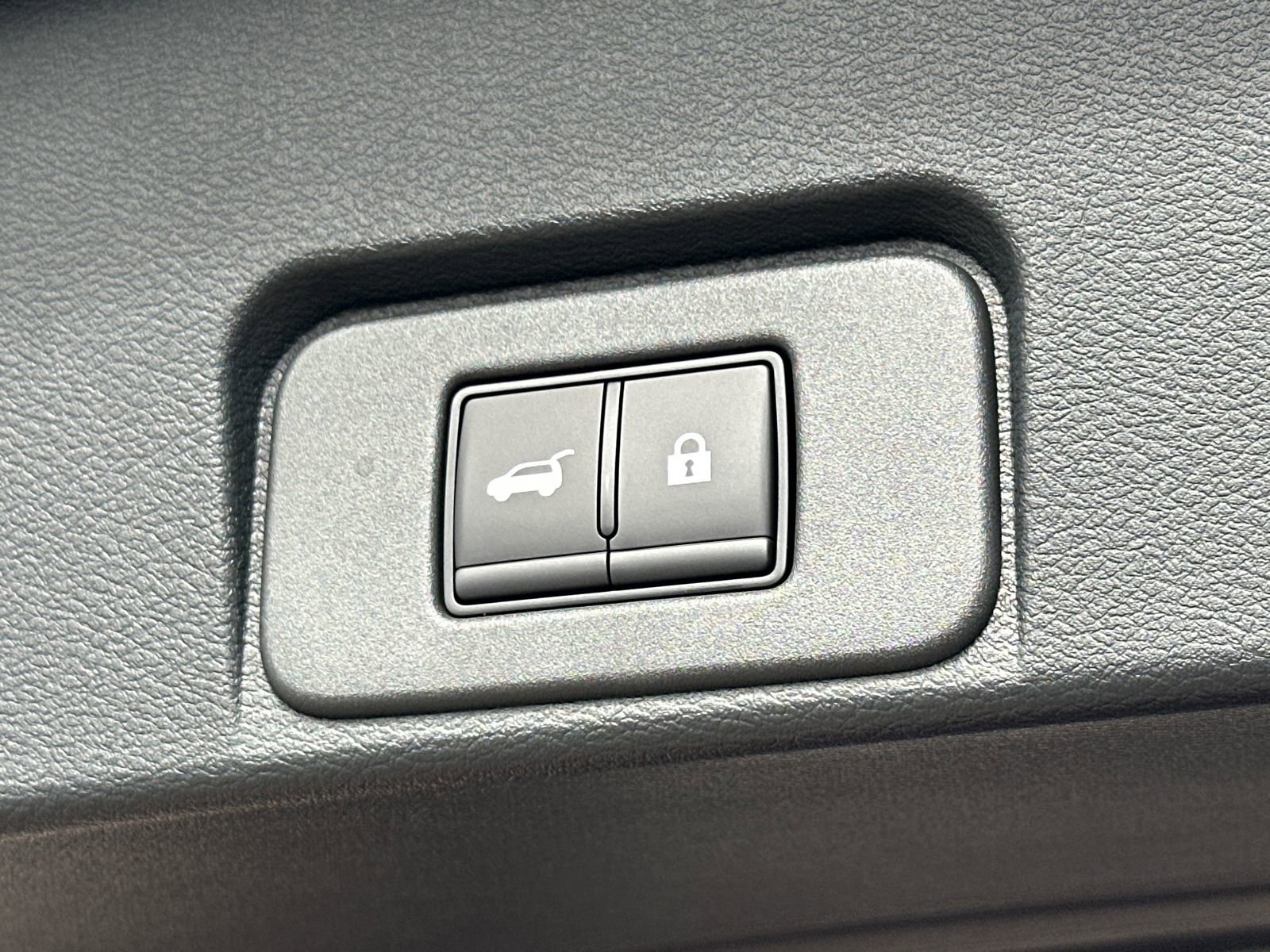 New 2026 Nissan Rogue Platinum w/ Platinum Premium Package image 19