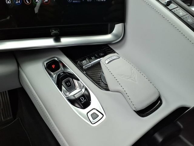Used 2023 Chevrolet Corvette Stingray Premium Cpe w/ Z51 Performance Package RWD image 5