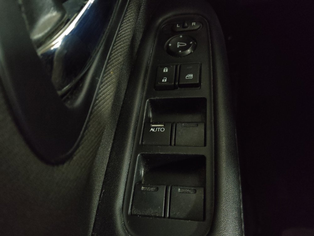 Used 2021 Honda HR-V LX image 27