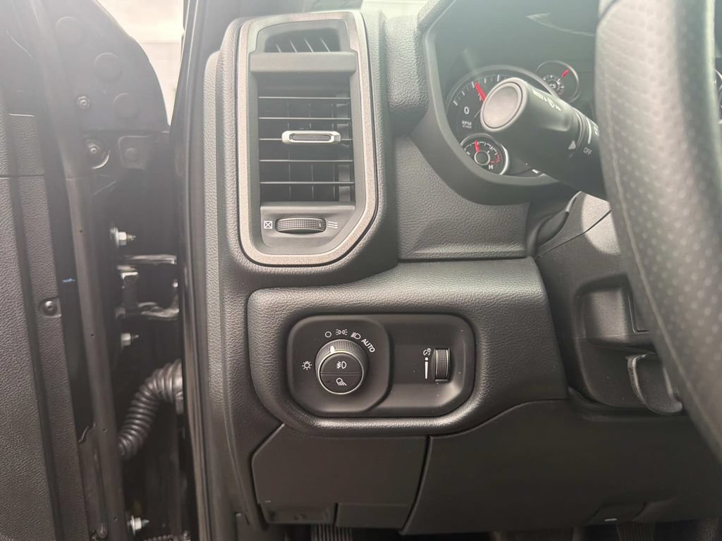 New 2026 RAM 2500 Tradesman w/ Bed Utility Group AWD/4WD image 15