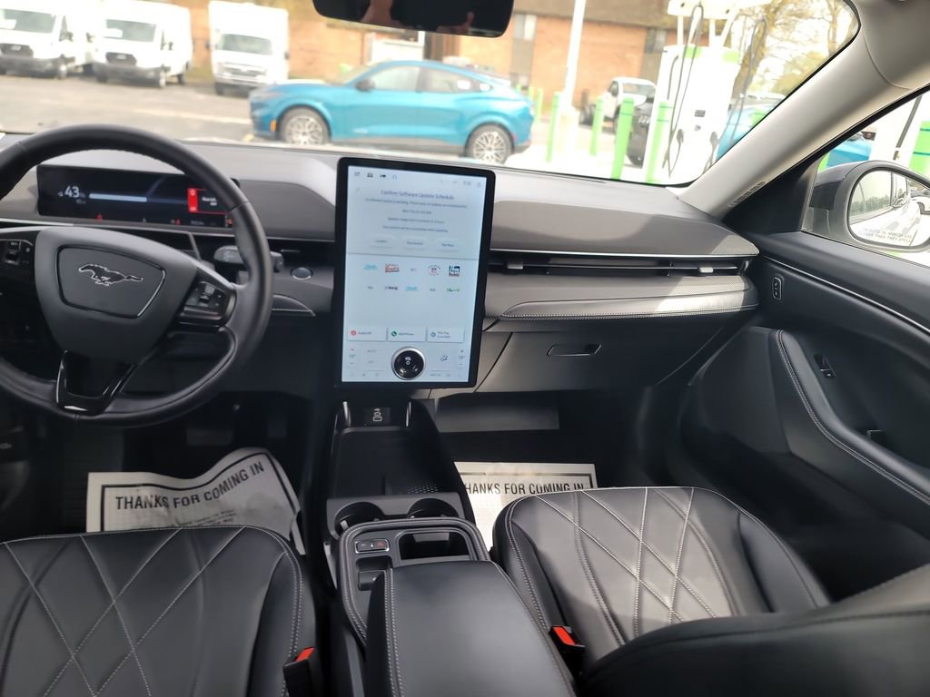 Used 2025 Ford Mustang Mach-E Select w/ Comfort Package Lite AWD/4WD image 22