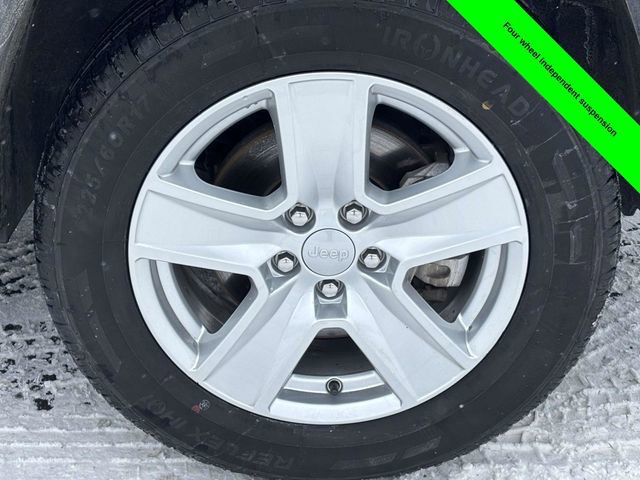 Used 2022 Jeep Compass Latitude image 31