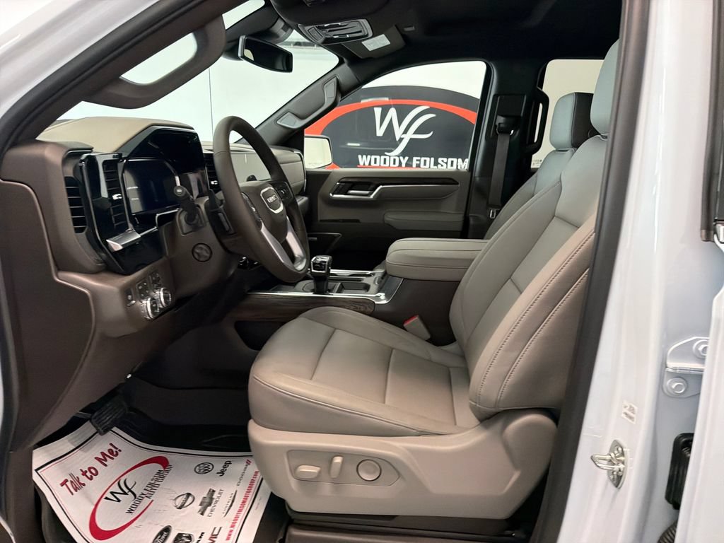 New 2026 GMC Sierra 1500 SLT w/ SLT Premium Package AWD/4WD image 9
